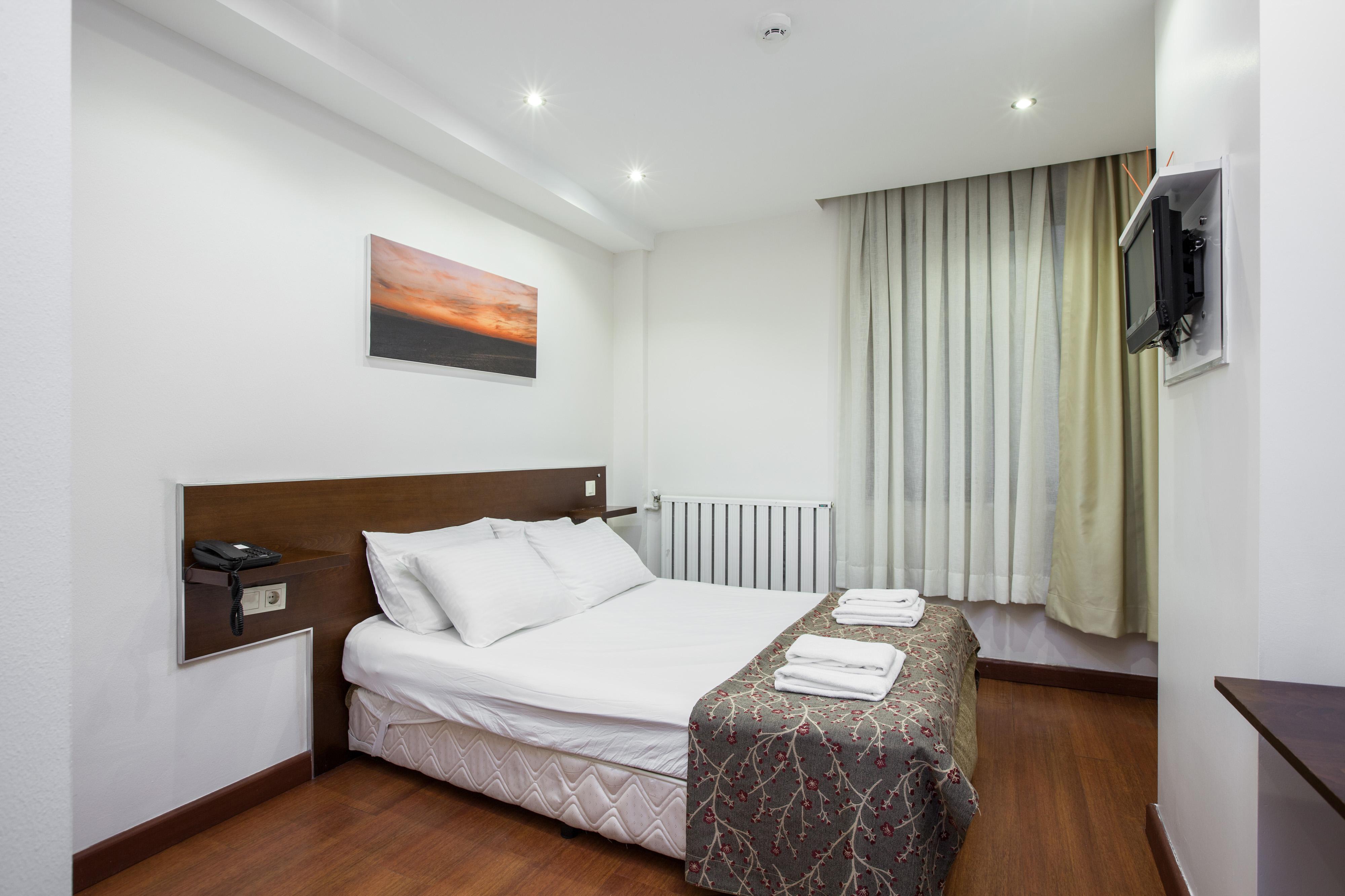 Buyukada Comfort Otel Adalar Zewnętrze zdjęcie