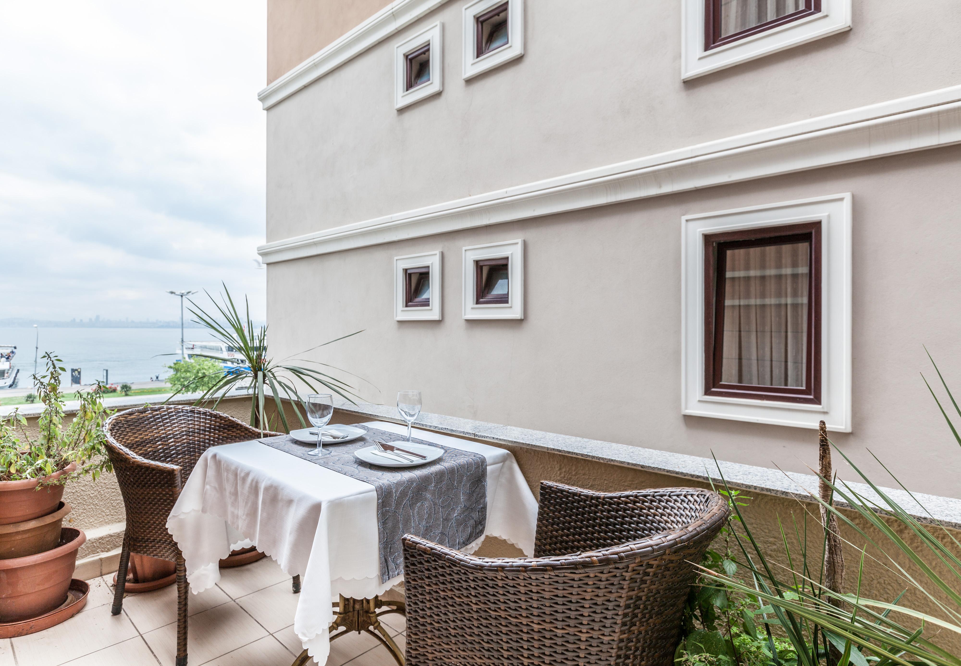 Buyukada Comfort Otel Adalar Zewnętrze zdjęcie