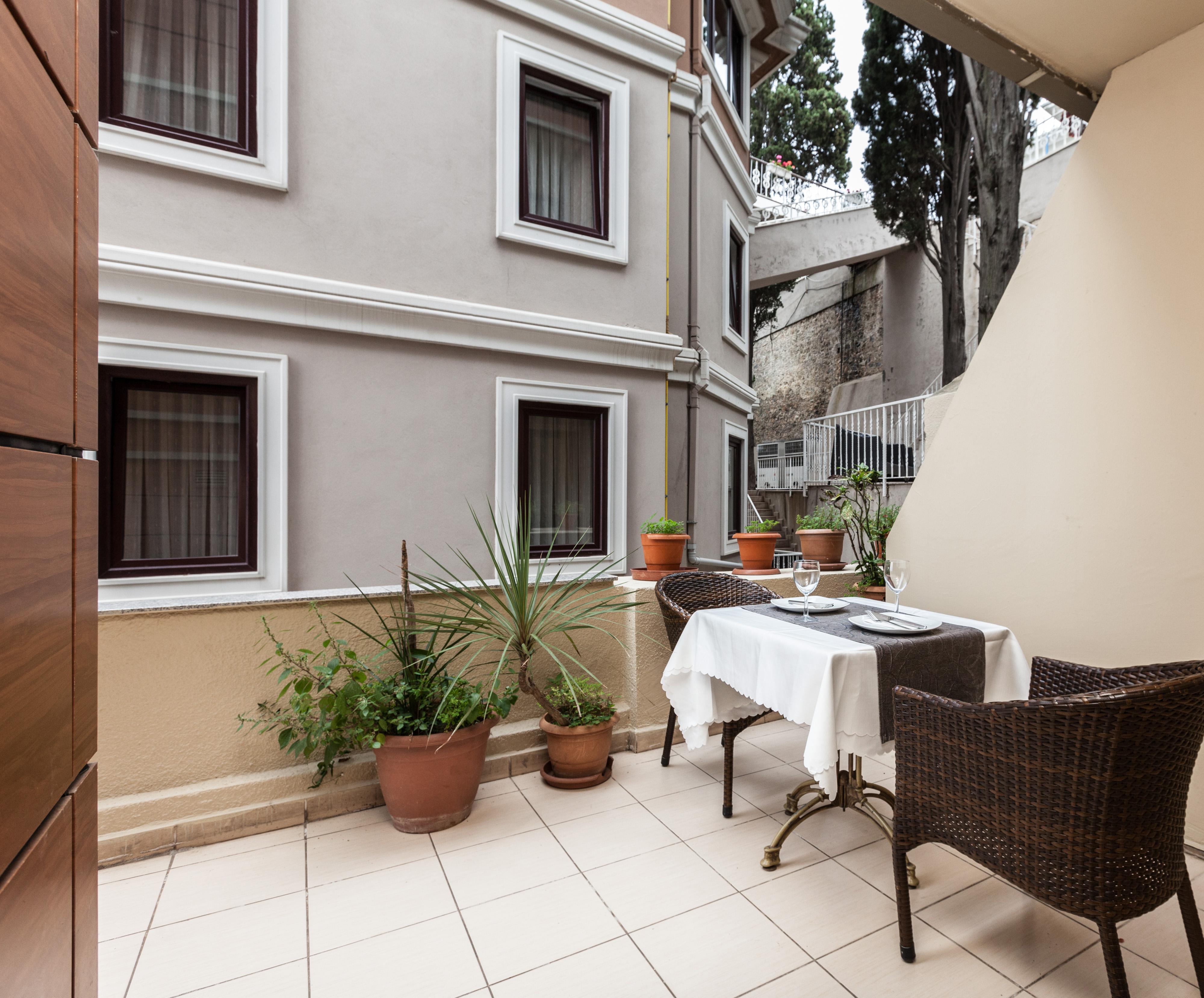 Buyukada Comfort Otel Adalar Zewnętrze zdjęcie