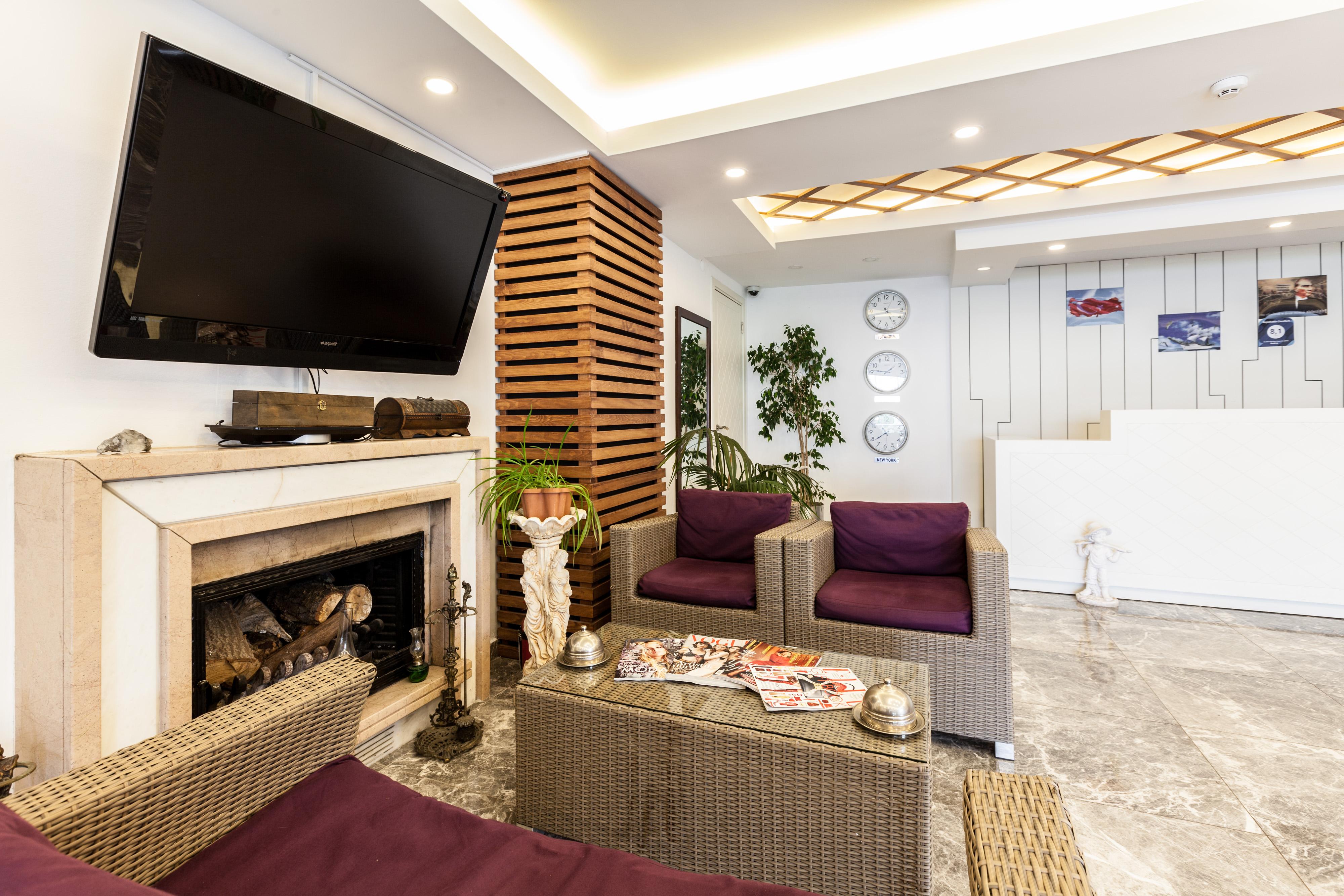 Buyukada Comfort Otel Adalar Zewnętrze zdjęcie