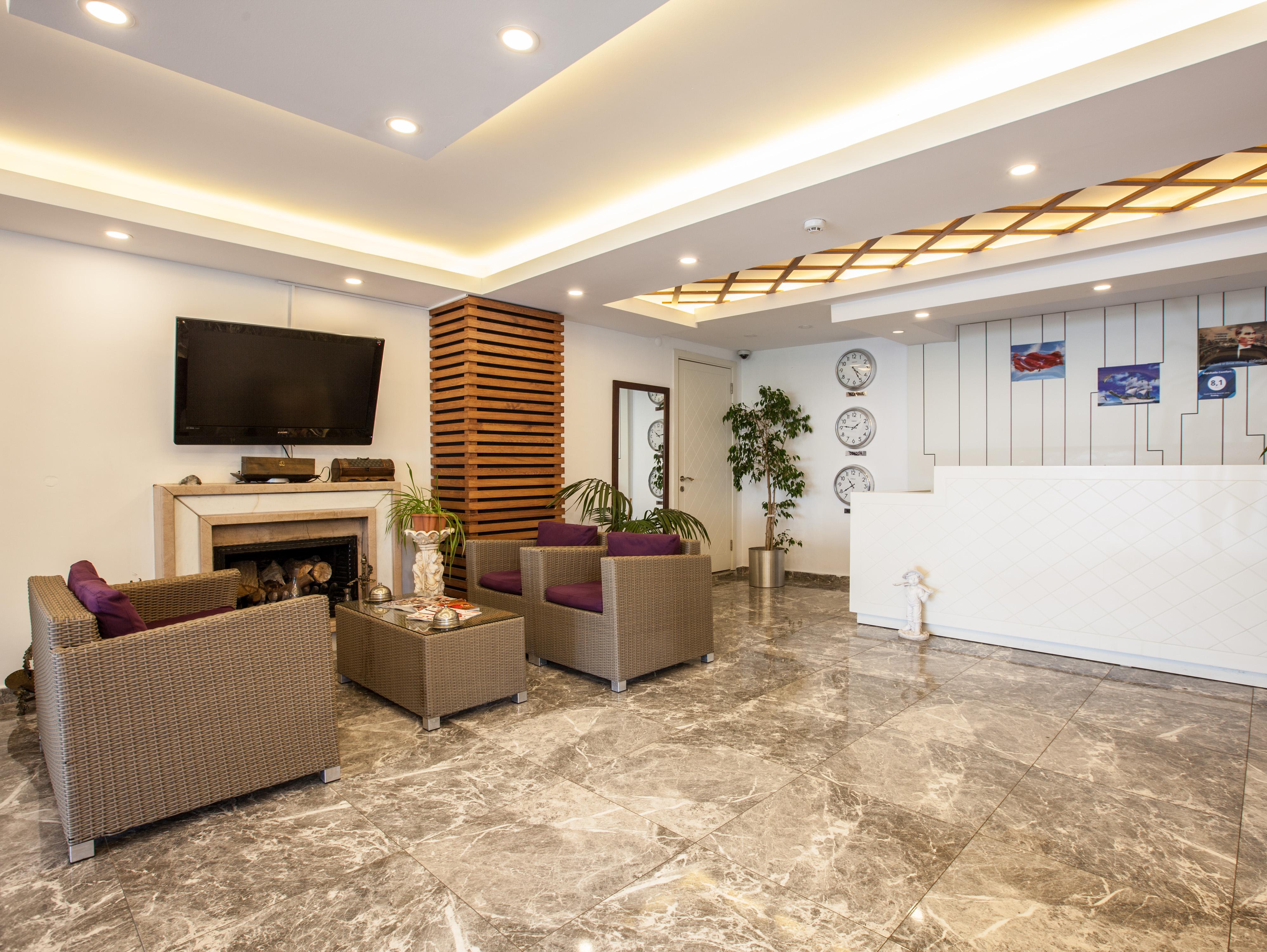 Buyukada Comfort Otel Adalar Zewnętrze zdjęcie